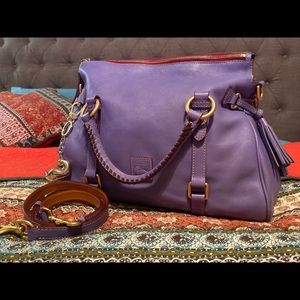 Dooney and Bourke 💥Rare💥 Lavender Medium Satchel